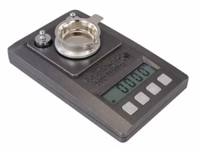 Frankford Arsenal Platinum Series Precision Powder Scale - Frankford Arsenal - Rangeview Sports Canada