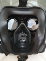 Czech Army Surplus OM-90 Gas Mask & Used OF-90 Filter w/ Bag & Poncho - Image 3
