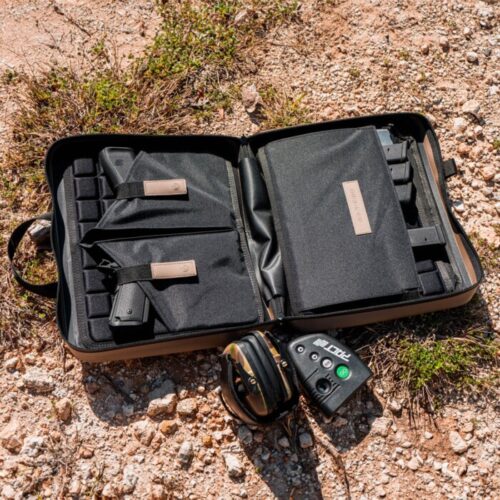 mag1360-245_magpul_daka_double_pistol_case_06-1.jpg Magpul Daka Double Pistol Case - Fde - Image 6
