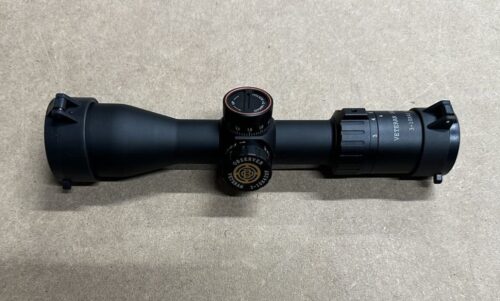 Pre Owned No Brand 3-10X Riflescope - Image 2