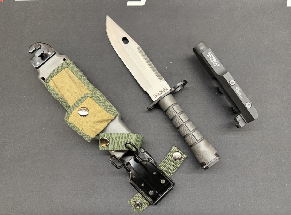 Screenshot-2026-06-11-at-16-38-35.jpg Consignment Geissele Stabby Bayonet Mount With M9 Style Bayonet And Sheath - Image 1